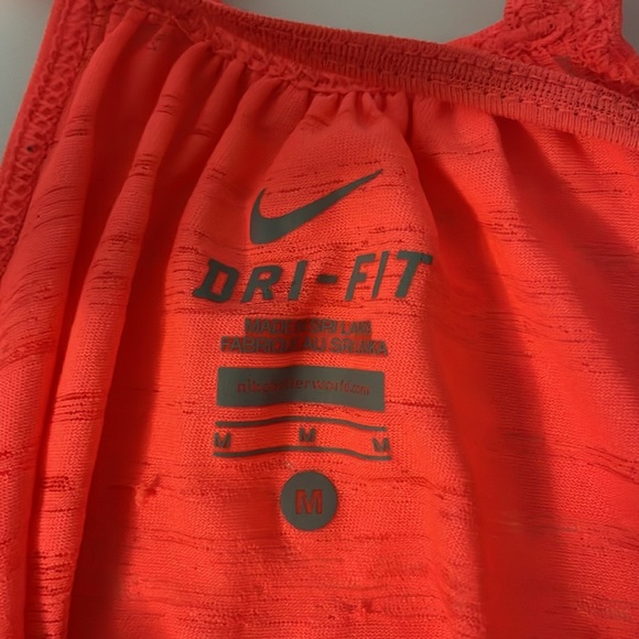 Nike Dri-Fit Tanktop - Picture 5 of 5